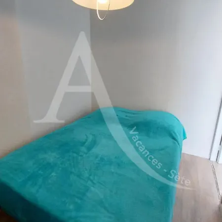 Coquet T2 Avec Balcon En Plein Coeur Du Quartier De La Corniche Proche Commerces Et Plages * Sète